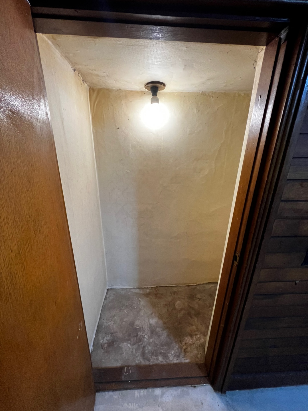 1948697120_6QjJd7DO_15d68fbbd077162b3d524c1cbbf5c8847ddfa839.jpg 이미지크게보기