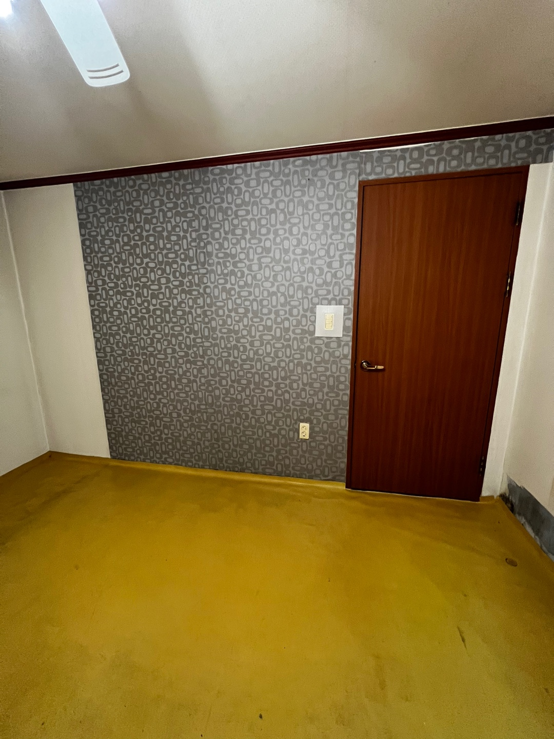 1948697120_WehlscP1_a39684b504858ce3ae50bfedab6251e9f7ce94fb.jpg 이미지크게보기