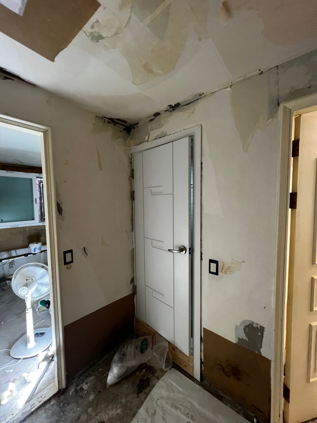 1948697120_cARHu7Co_ae4e69eab5e5fbf03e320733b347bd3d136ea3bd.jpg 이미지크게보기