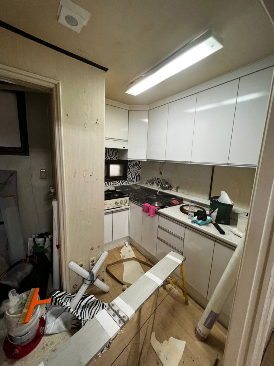 1948697120_jYkeb5JG_bb25a6e7d4bf1aa00a0b67f7cf5393d38621438a.jpg 이미지크게보기