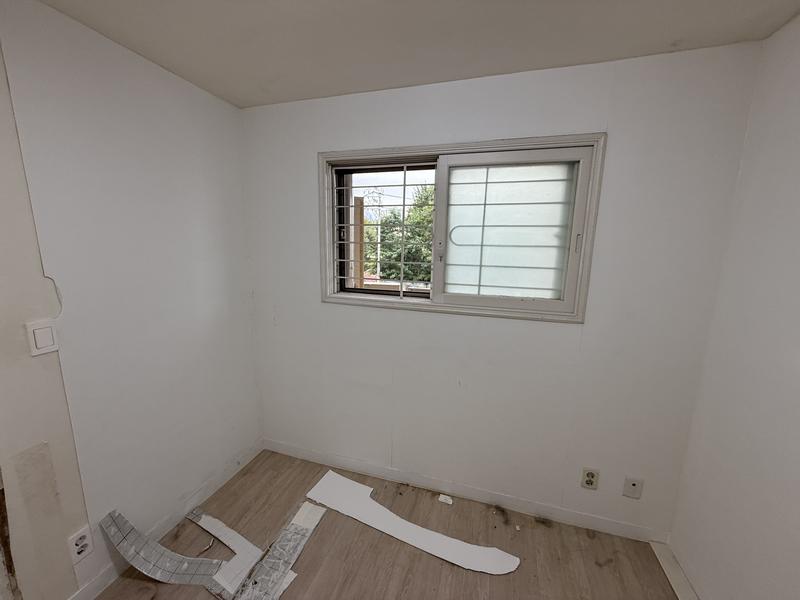 235149625_1QYDLhZH_21f7838dfe81b52934825f6529595f20b45cca86.jpg 이미지크게보기