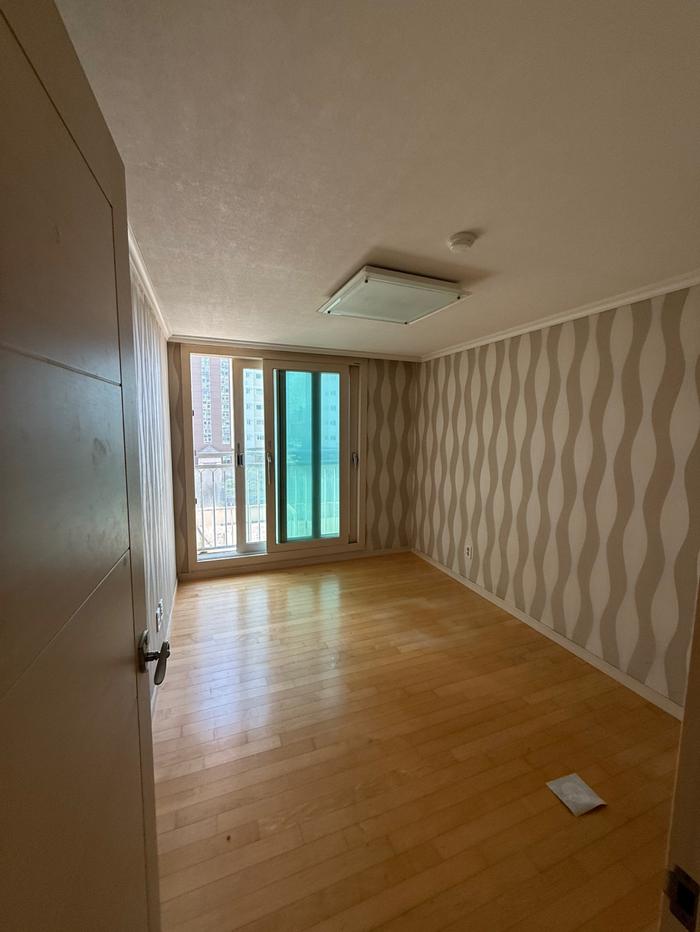 235149625_2Pxrv6n1_b2da379a54258e4dc5a98809bb43ab1388817eef.jpg 이미지크게보기