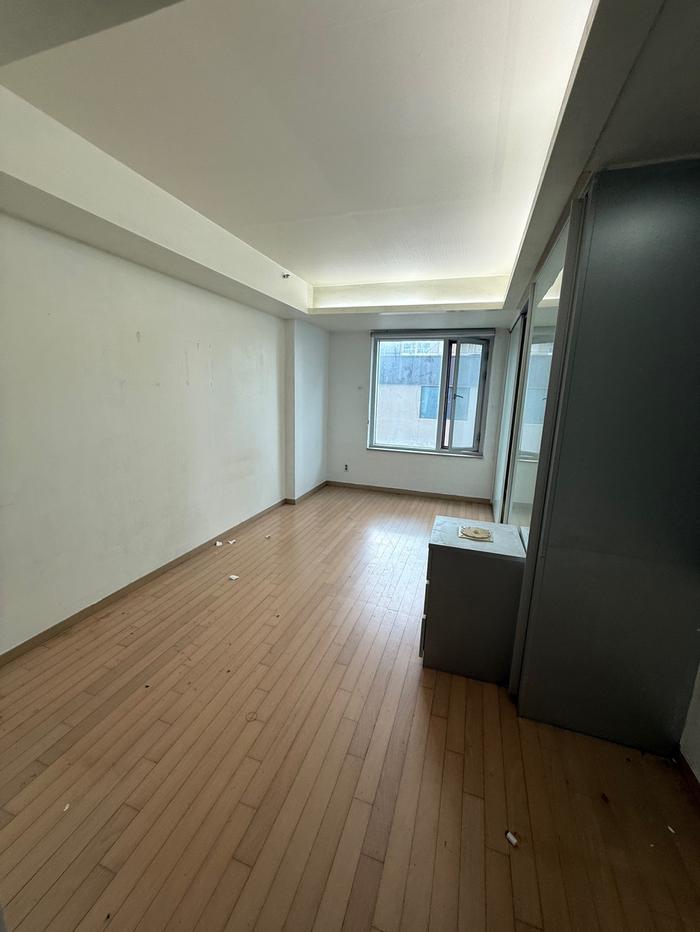 235149625_QdXi3Wv7_36ea7b863dc0b7100a109be98a151b838d2b5ba5.jpg 이미지크게보기