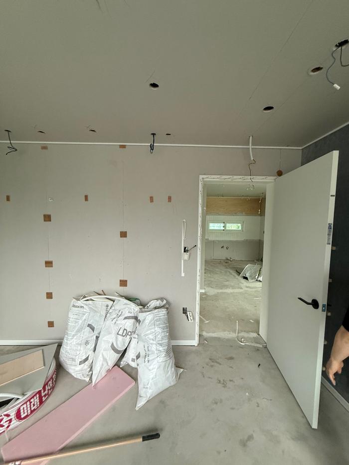 235149625_jJYI8SLV_258347bb1805c00506e8db3f47bc816432ba15f3.jpg 이미지크게보기