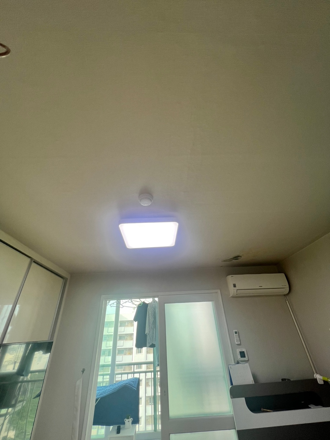 3695294320_Jt6WBaiV_19aa2239807b500f51e00e7b7caaafe491359219.jpg 이미지크게보기