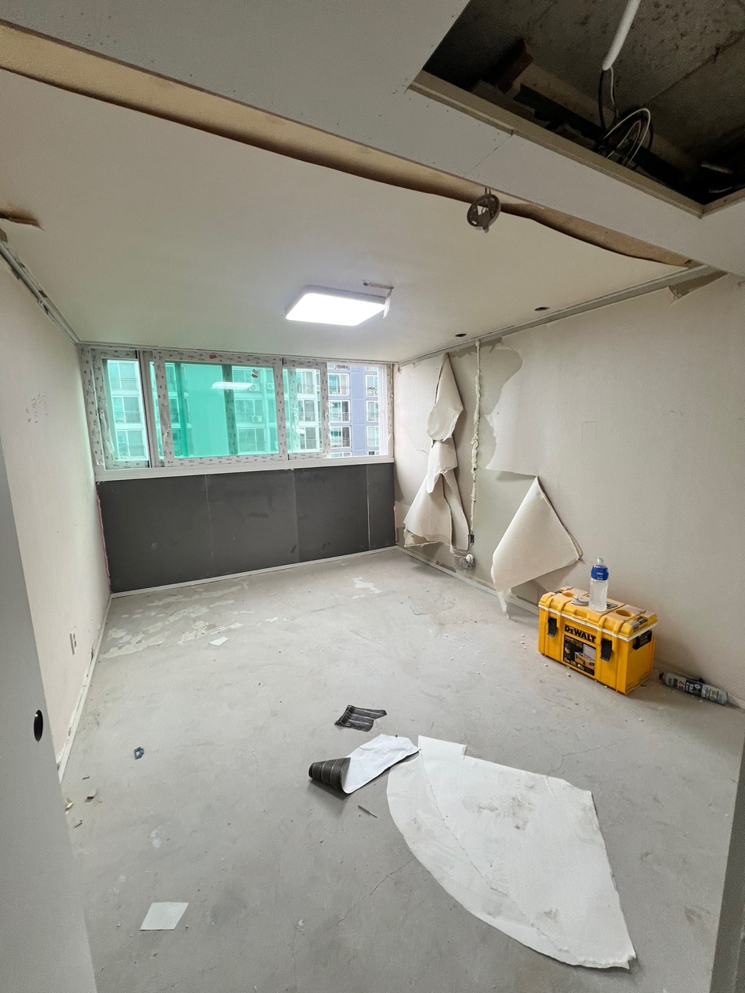 3695294320_VBCXAjq8_d556a763e97a9a3dae45f9076b5406c8a7261b37.jpg 이미지크게보기