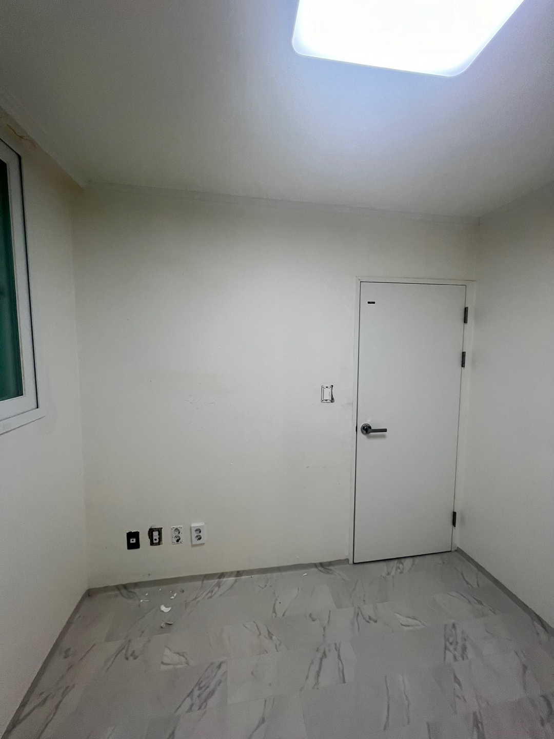 3695294320_WSA1zGP5_7a7a17500d57b085c01c76663f567014507d388c.jpg 이미지크게보기