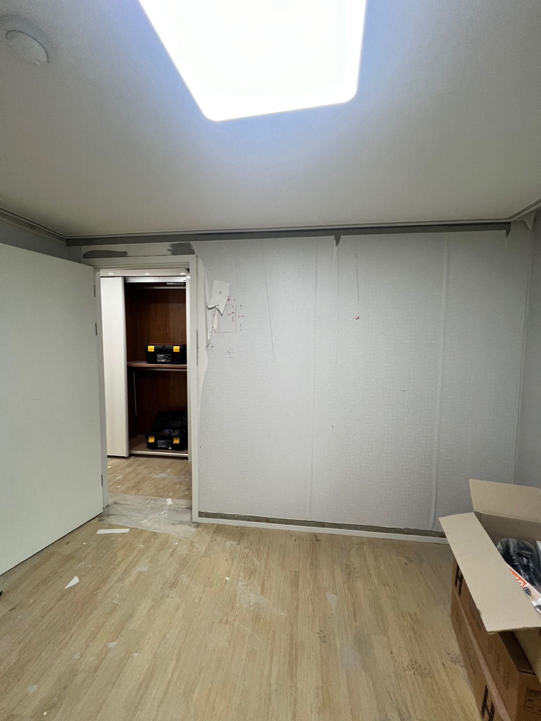 3695294320_gv92QKs5_e5ef6a50310d64069020a40629e129de1233eda9.jpg 이미지크게보기