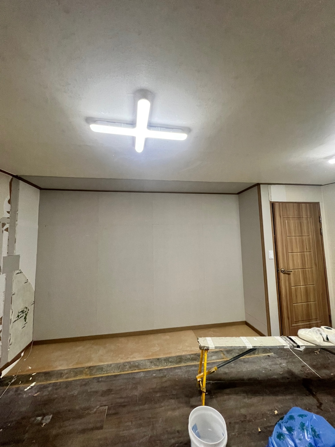 3695294320_hpoRLw3J_e25b3a51827af0e773e1999bd1e5429a51d6d031.jpg 이미지크게보기