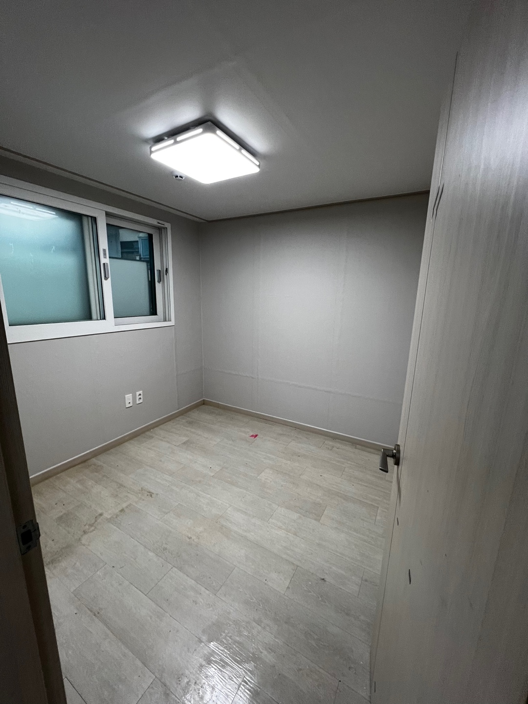 /user/b/brotherwallpaper/editor/2306/abaa47ee6fd8f39c33847c97bd9878ee_1685684733_054.jpg 이미지크게보기