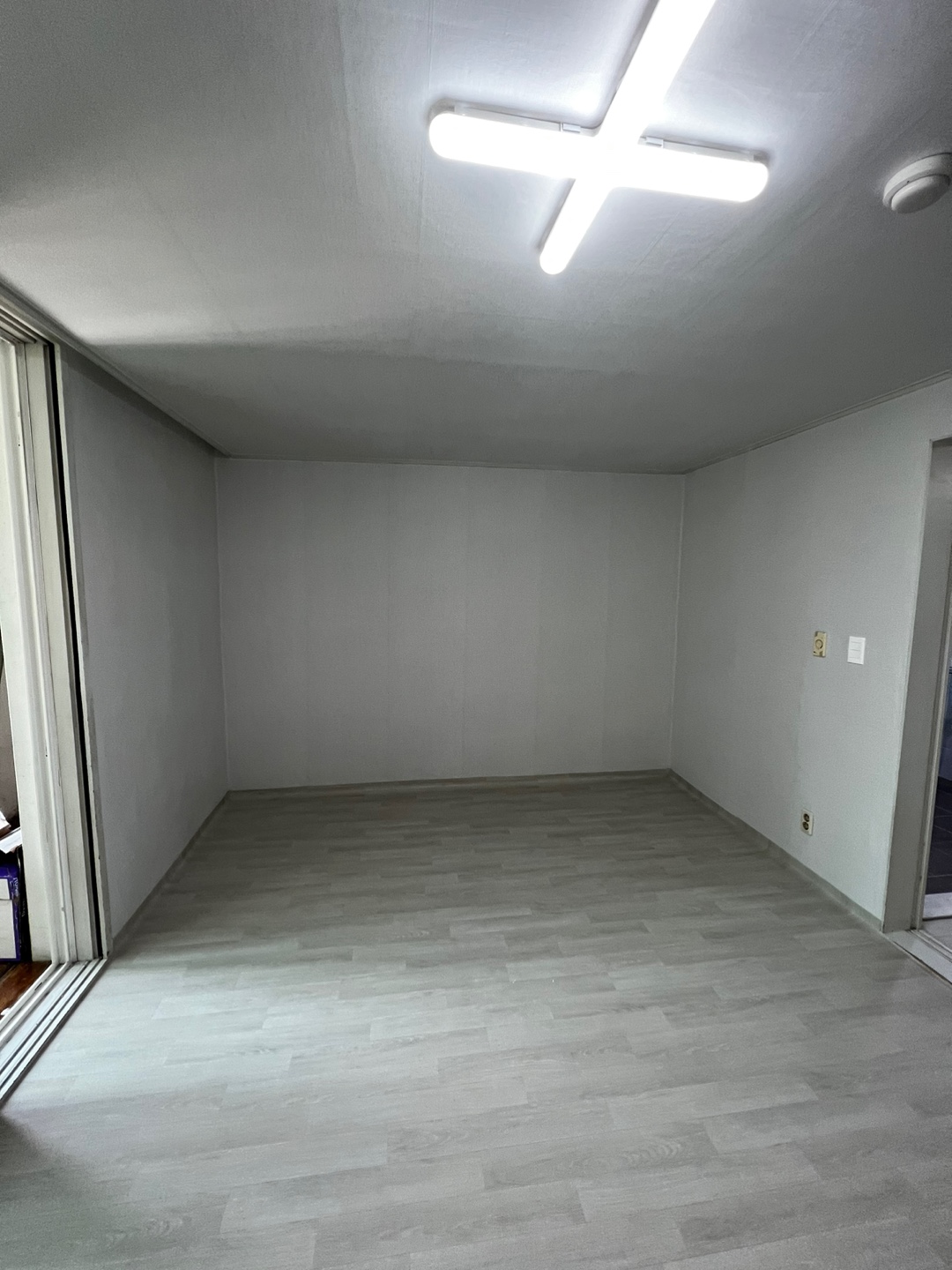 /user/b/brotherwallpaper/editor/2307/fdd10731ed7074bff56ba7654103b7e4_1690165737_9556.jpg 이미지크게보기