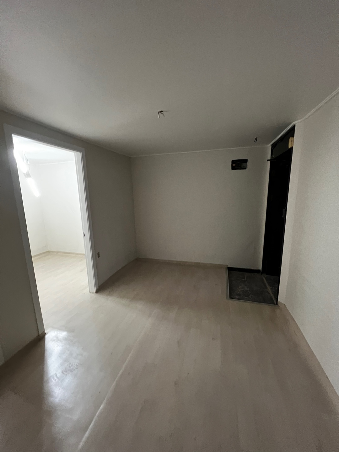 /user/b/brotherwallpaper/editor/2308/733786a7cb23572eb58d828958c5a435_1692631190_8817.jpg 이미지크게보기