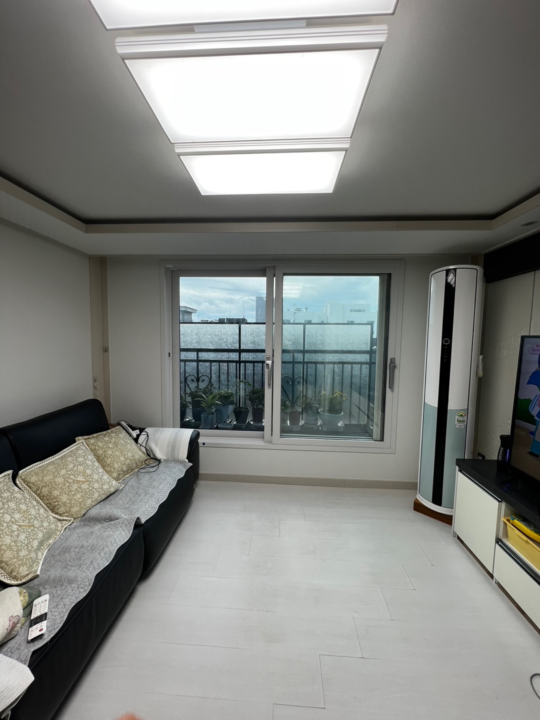 /user/b/brotherwallpaper/editor/2308/c8dc1592917cc46fa7d582c6ce3652a9_1693269963_6363.jpg 이미지크게보기