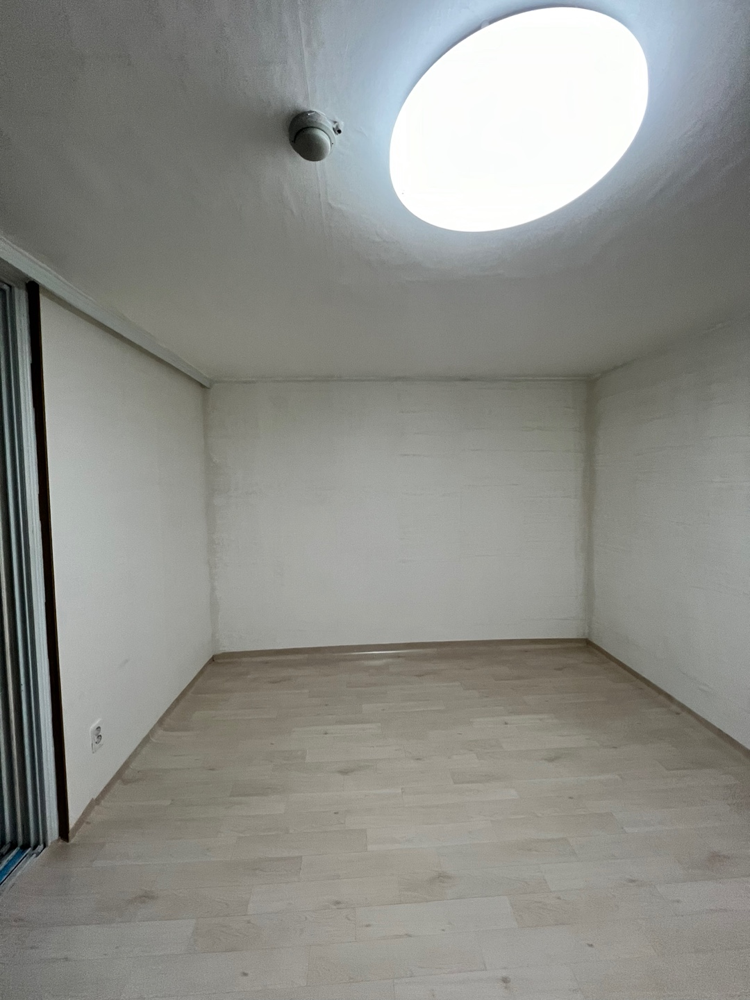 /user/b/brotherwallpaper/editor/2402/243b9180804a4cc8712258371606aa1d_1707272595_8704.jpg 이미지크게보기