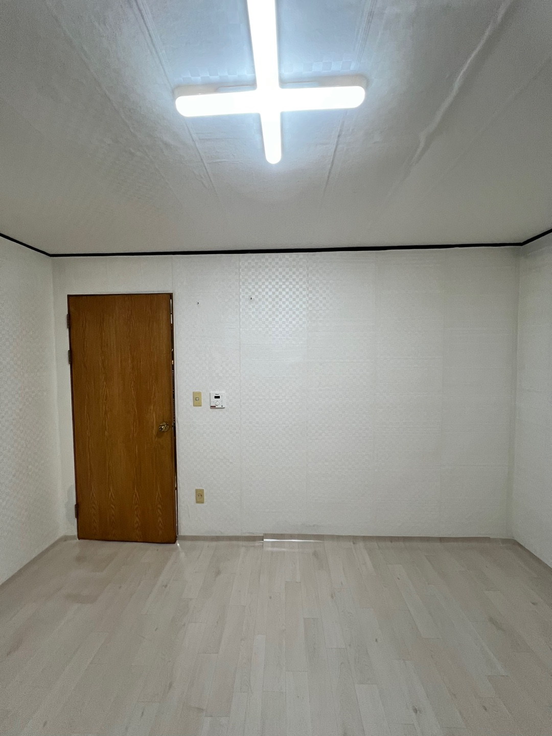 /user/b/brotherwallpaper/editor/2402/942958789ef26e7e8052a4eda0fd6675_1708010328_2703.jpg 이미지크게보기