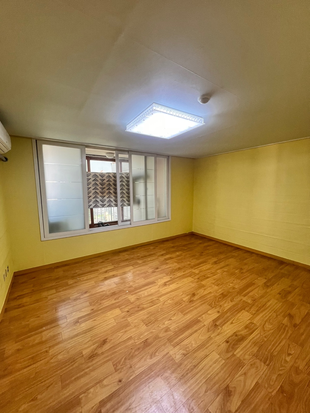 /user/b/brotherwallpaper/editor/2404/e541cf599a2611b276a2208264a5f57f_1714029328_6057.jpg 이미지크게보기