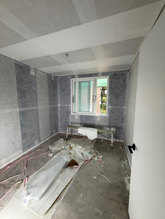 /user/b/brotherwallpaper/editor/2506/a8c27828d6dbca7d72369643c8c18f22_1749429323_0902.jpg 이미지크게보기