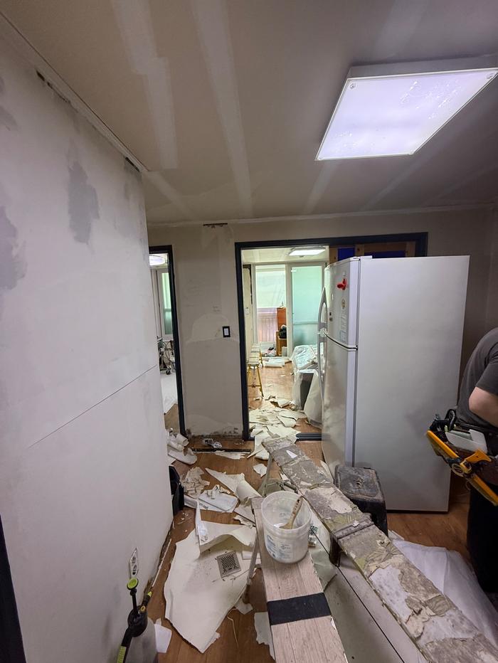 /user/b/brotherwallpaper/editor/2506/a8c27828d6dbca7d72369643c8c18f22_1749429455_0135.jpg 이미지크게보기